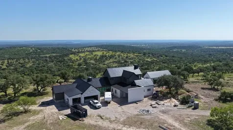 3531 Rm-3347 Round Mountain TX 78663