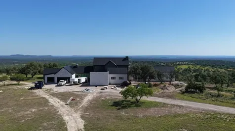 3531 Rm-3347 Round Mountain TX 78663