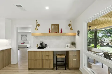 2403 Gateshead Circle Austin TX 78745