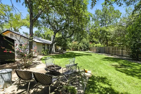 2403 Gateshead Circle Austin TX 78745