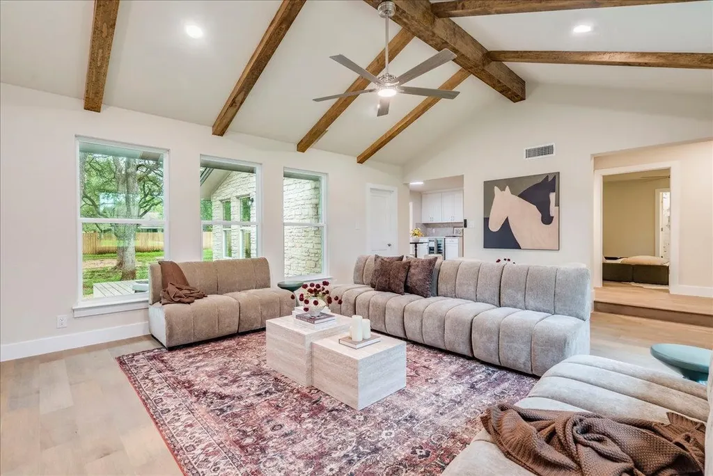 3603 Spotted Horse Trail Austin TX 78739