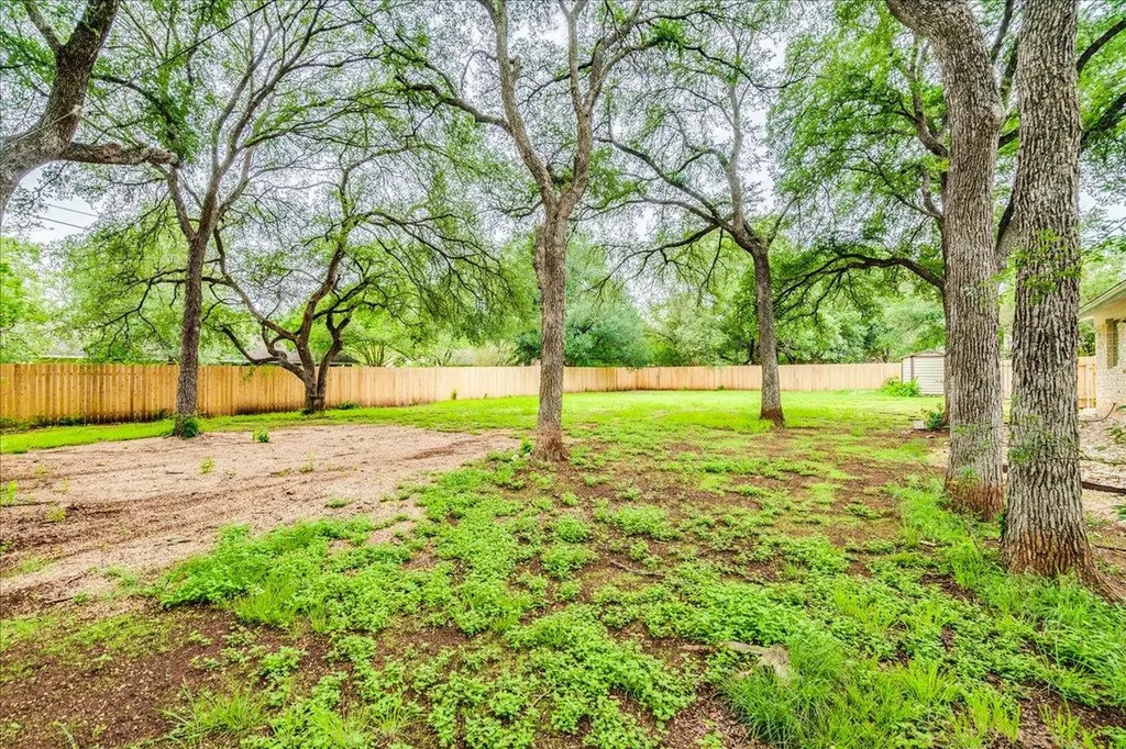 3603 Spotted Horse Trail Austin TX 78739