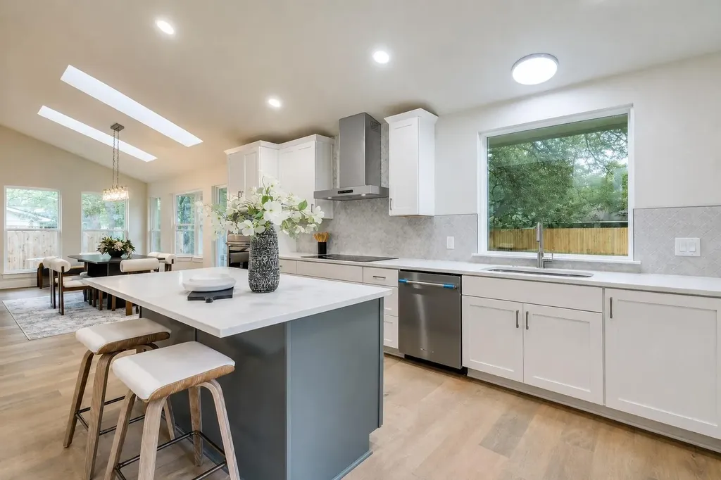 3603 Spotted Horse Trail Austin TX 78739
