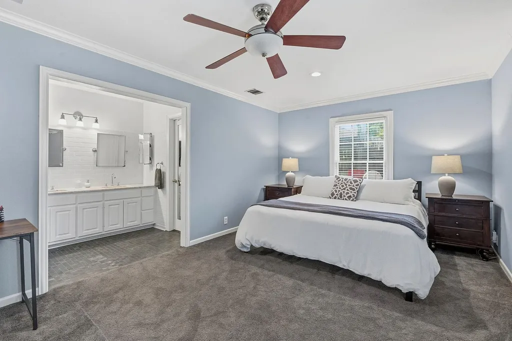 1904 Schulle Avenue Austin TX 78703