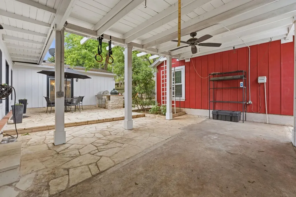 1904 Schulle Avenue Austin TX 78703