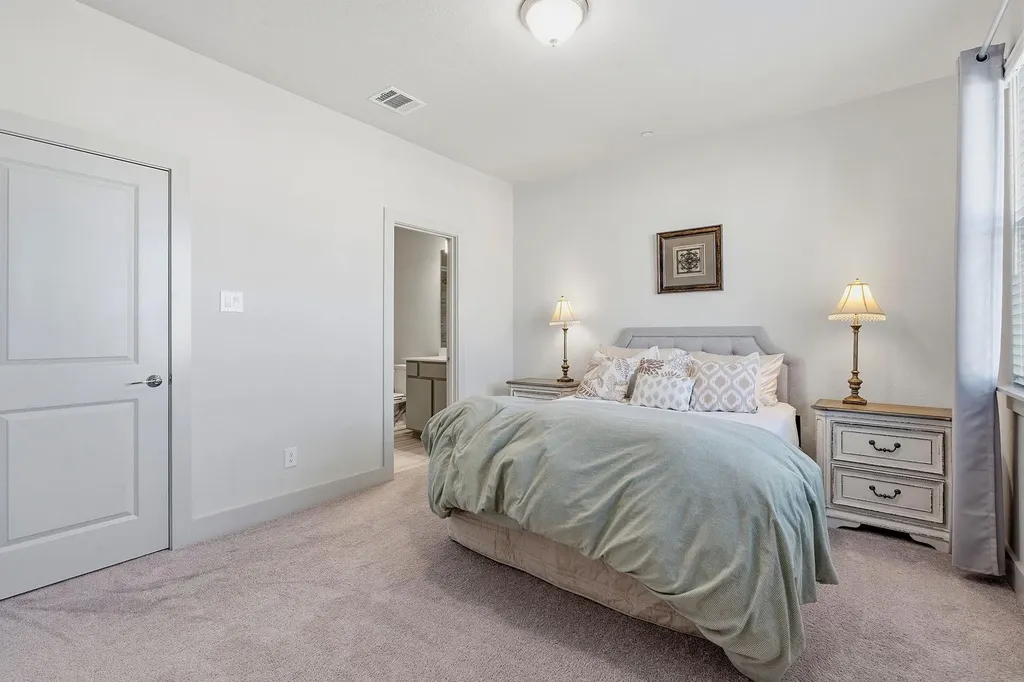 2260 Local Rebel Loop Leander TX 78641