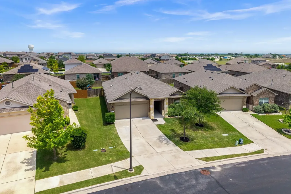 121 Shiner Lane Georgetown TX 78626