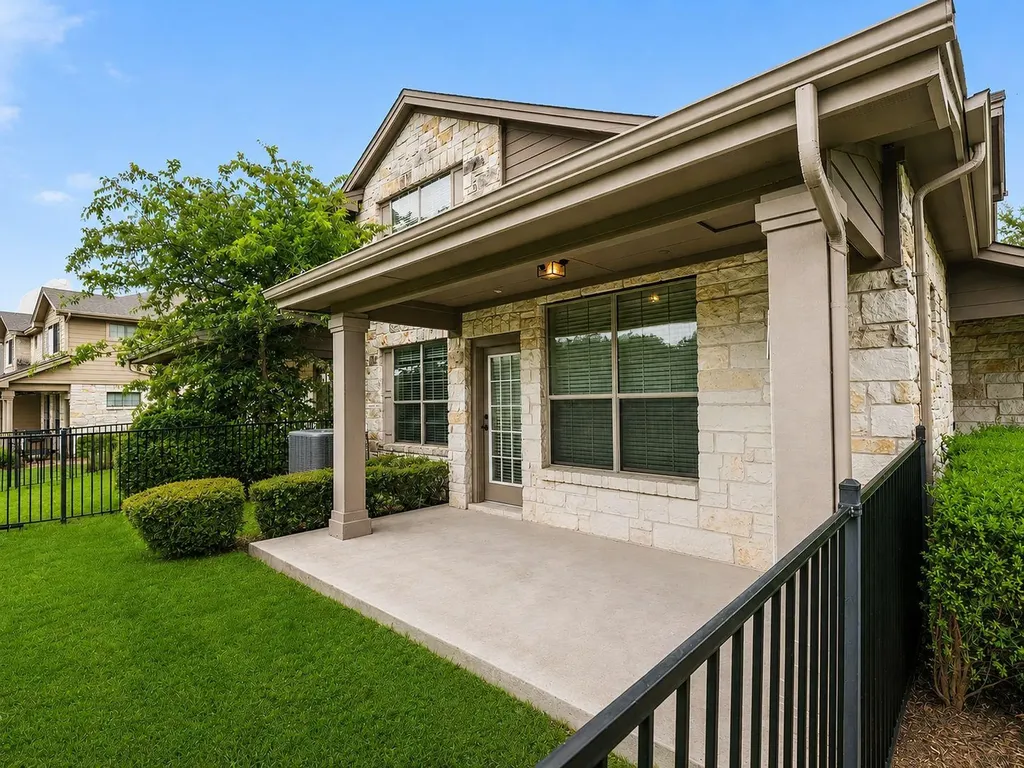9201 Brodie Lane Austin TX 78748