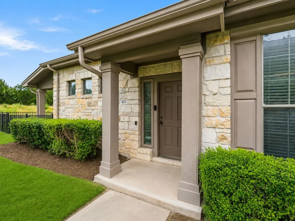9201 Brodie Lane Austin TX 78748