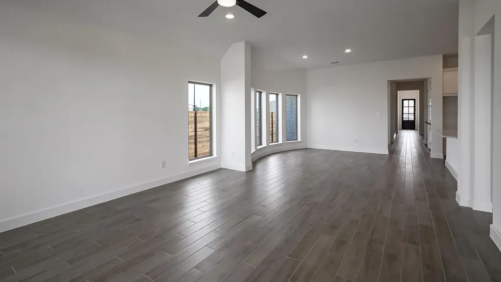 307 Watersong Bend Lockhart TX 78644