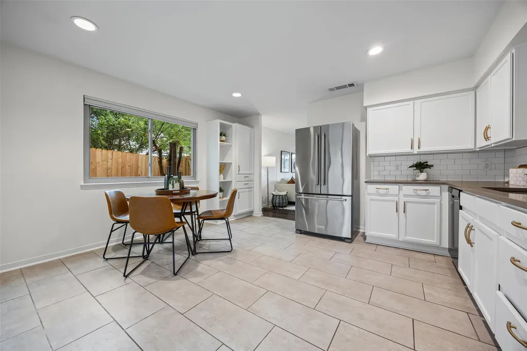 2306 Aldford Drive Austin TX 78745