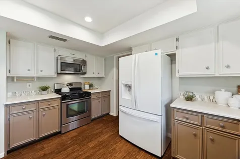 7604 Chimney Corners Austin TX 78731