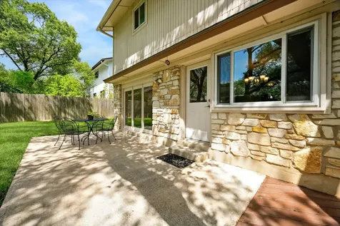 7604 Chimney Corners Austin TX 78731