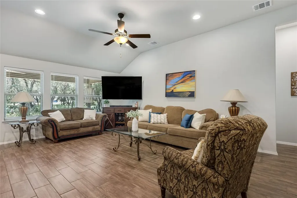 21804 Crystal Way Lago Vista TX 78645