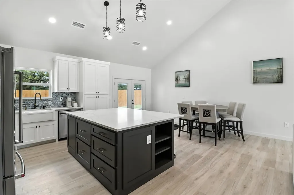 1515 Green Valley Lane Granite Shoals TX 78654