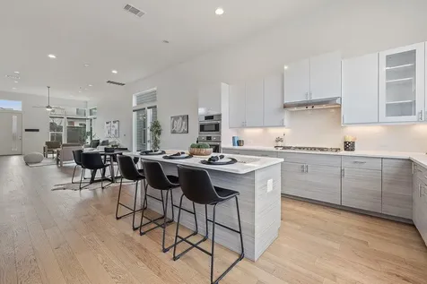 6124 Florencia Lane Austin TX 78724