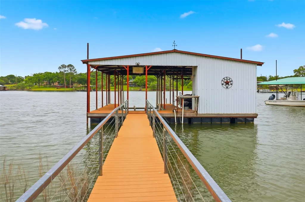 1412 Parkway Street Tow TX 78672