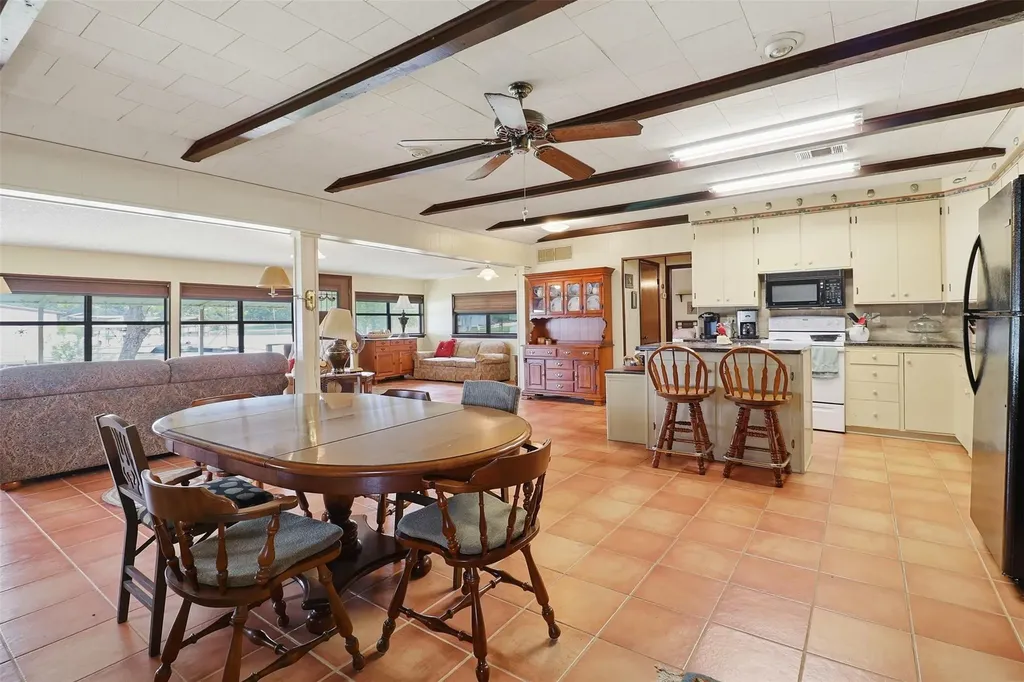 1412 Parkway Street Tow TX 78672