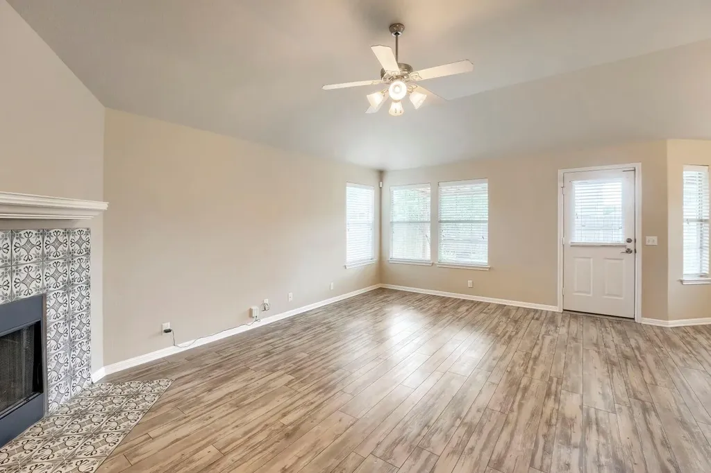 18828 Leigh Lane Pflugerville TX 78660