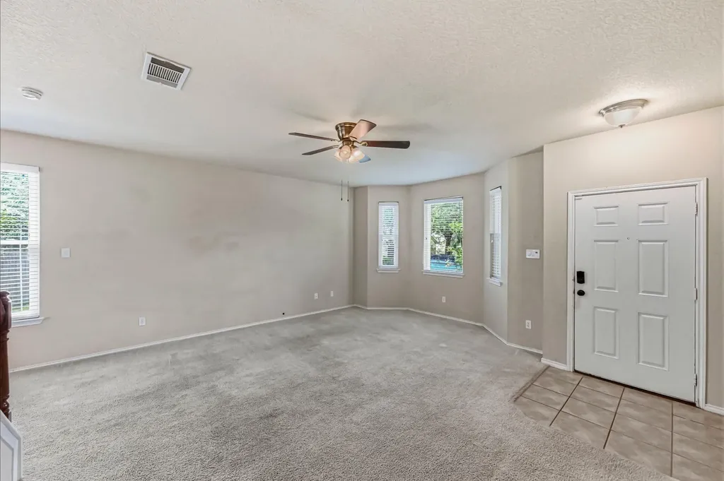 164 Regent Cove Kyle TX 78640