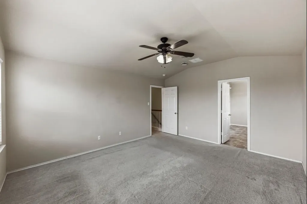 164 Regent Cove Kyle TX 78640