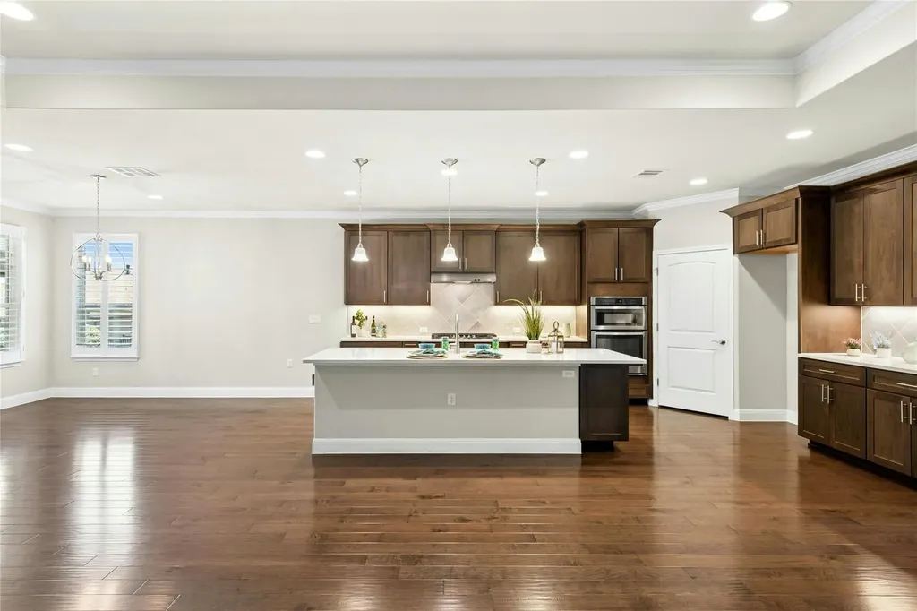811 Holiday Creek Lane Georgetown TX 78633
