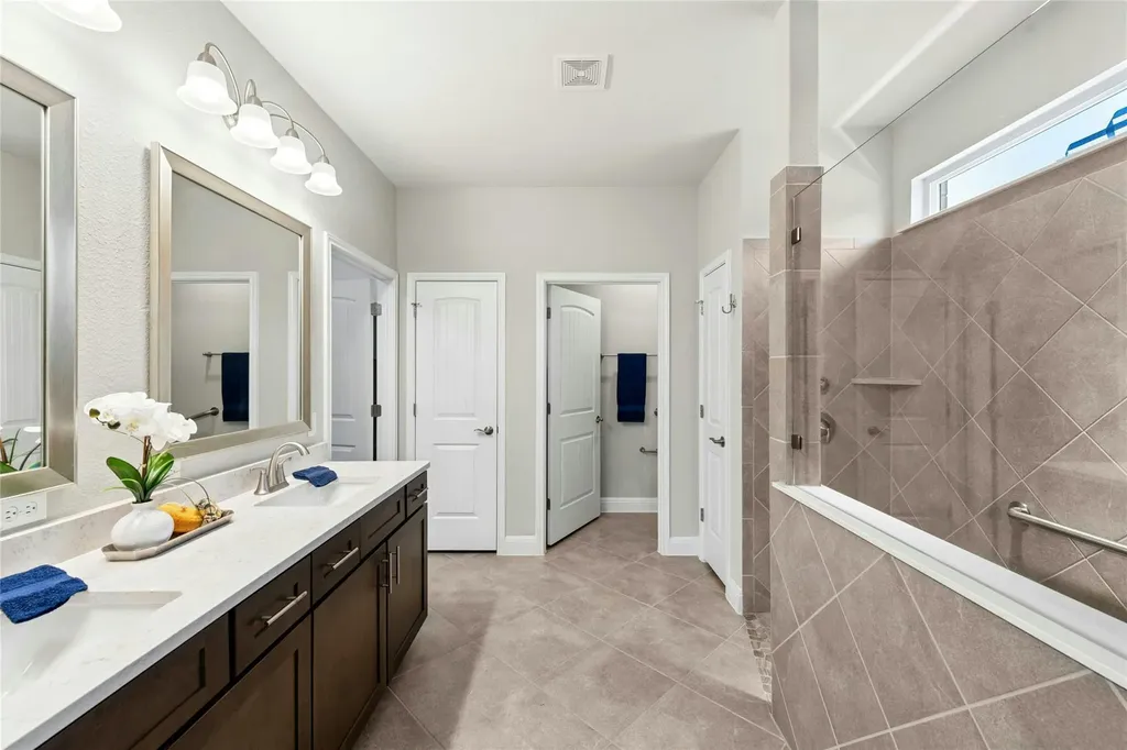 811 Holiday Creek Lane Georgetown TX 78633