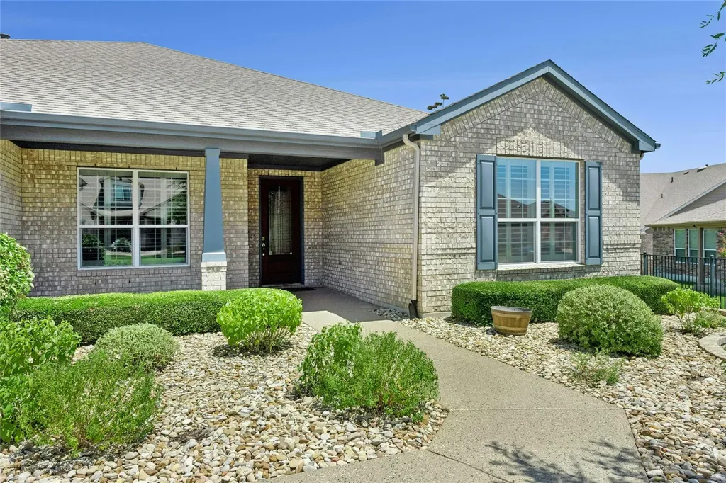811 Holiday Creek Lane Georgetown TX 78633
