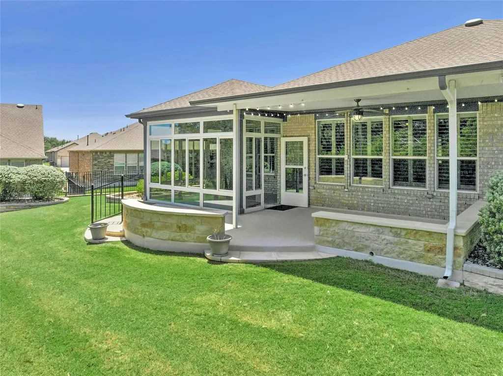 811 Holiday Creek Lane Georgetown TX 78633
