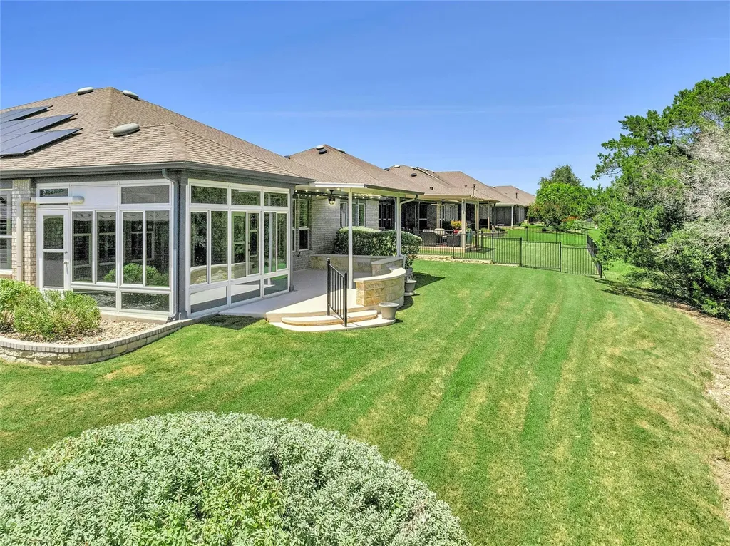 811 Holiday Creek Lane Georgetown TX 78633