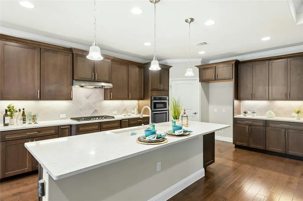 811 Holiday Creek Lane Georgetown TX 78633