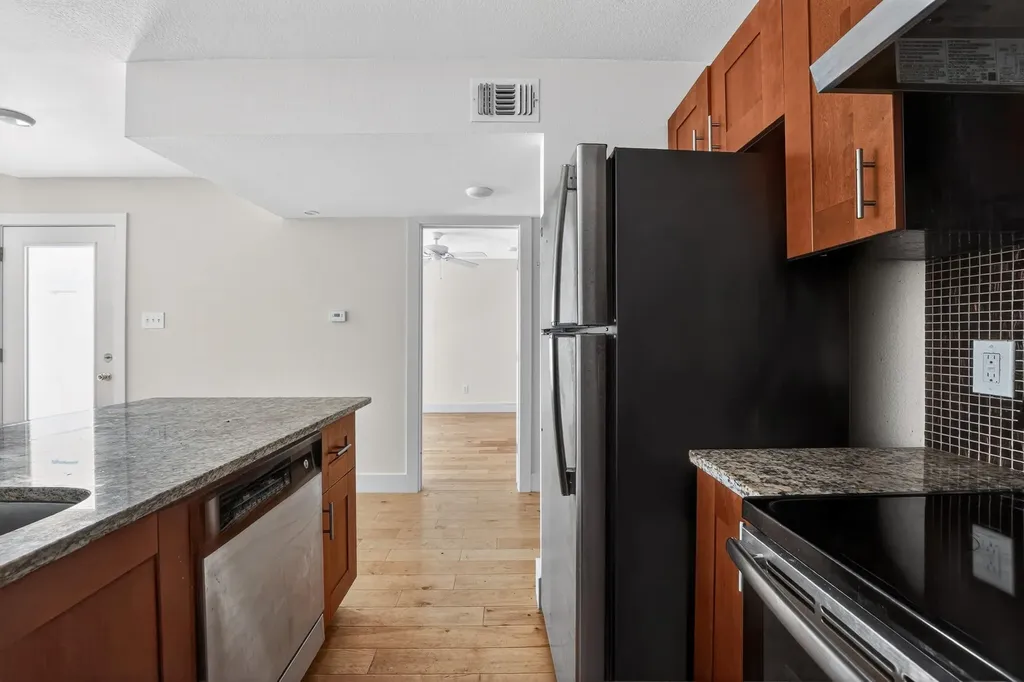909 Reinli Street Austin TX 78751