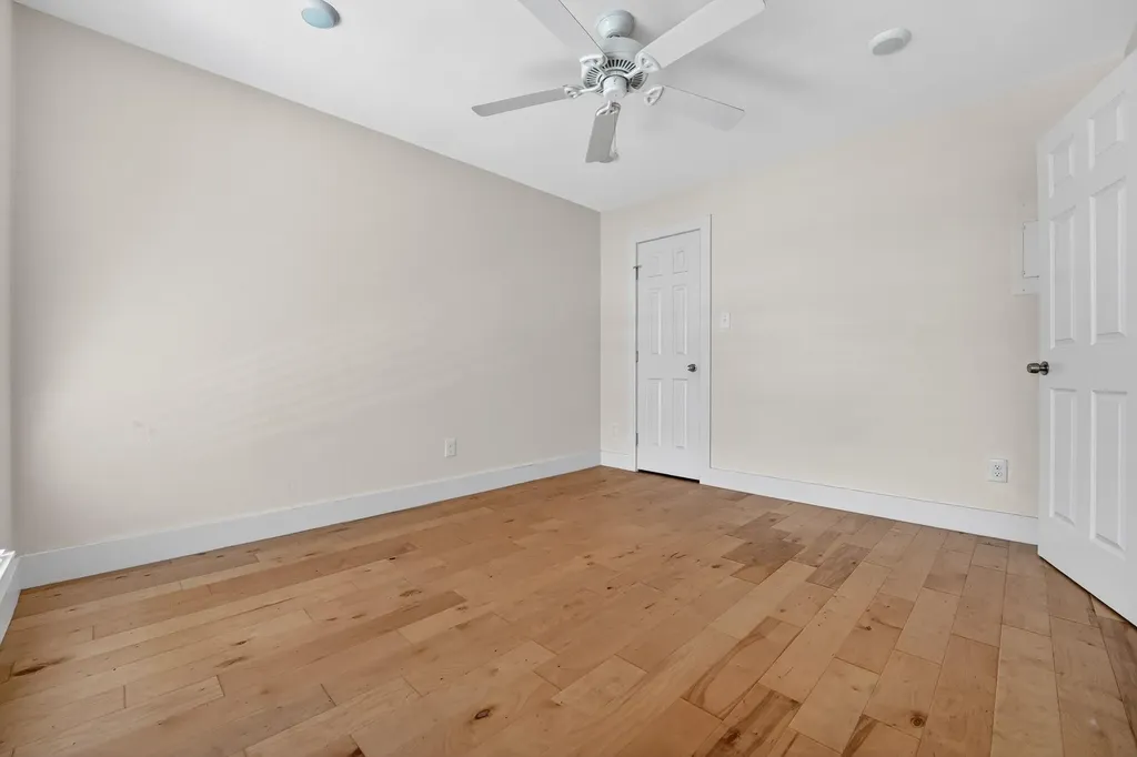 909 Reinli Street Austin TX 78751
