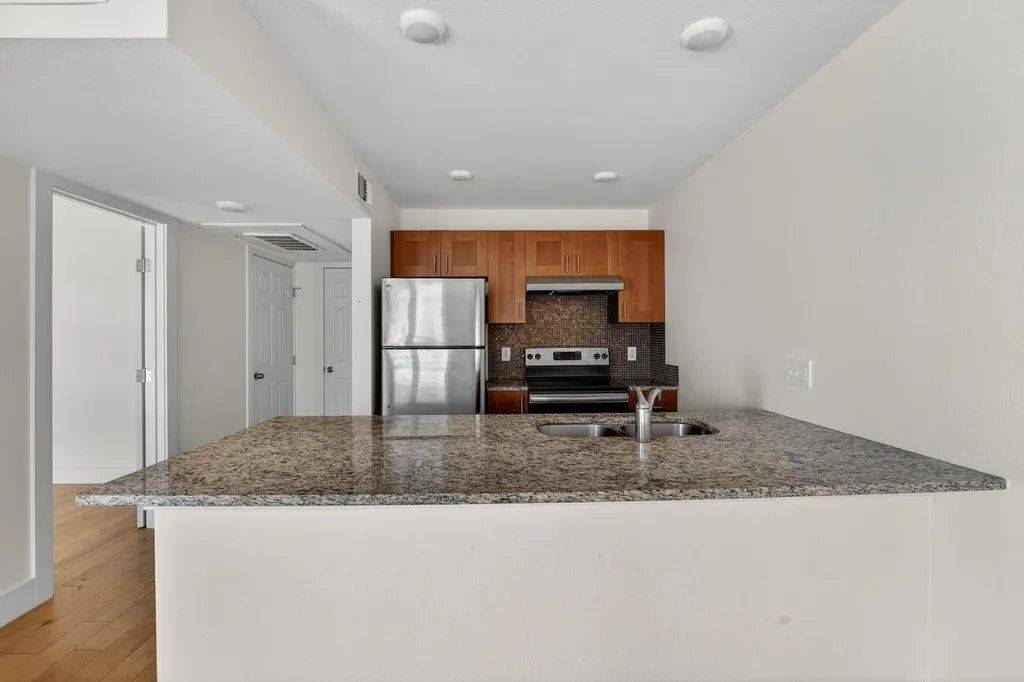 909 Reinli Street Austin TX 78751