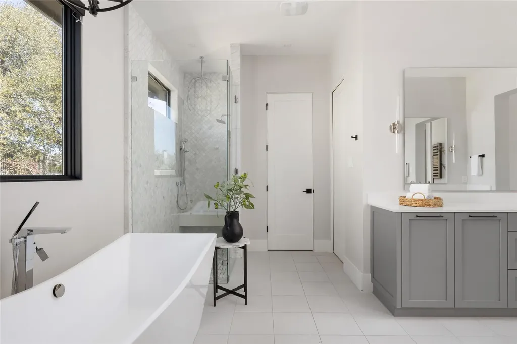 6037 W Verandero Court Austin TX 78738