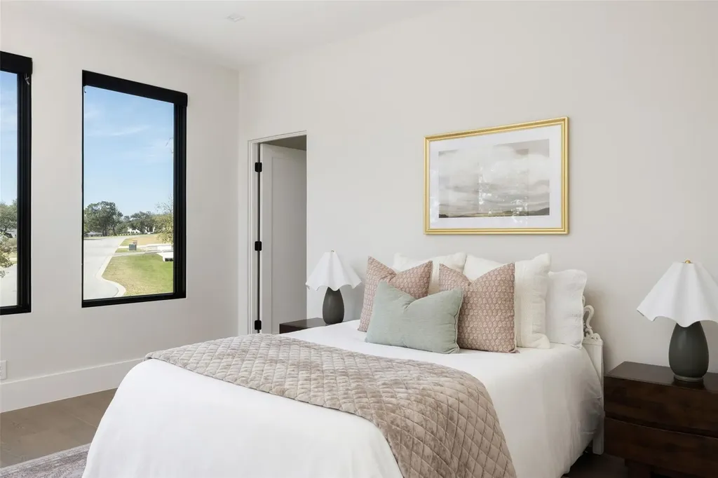 6037 W Verandero Court Austin TX 78738