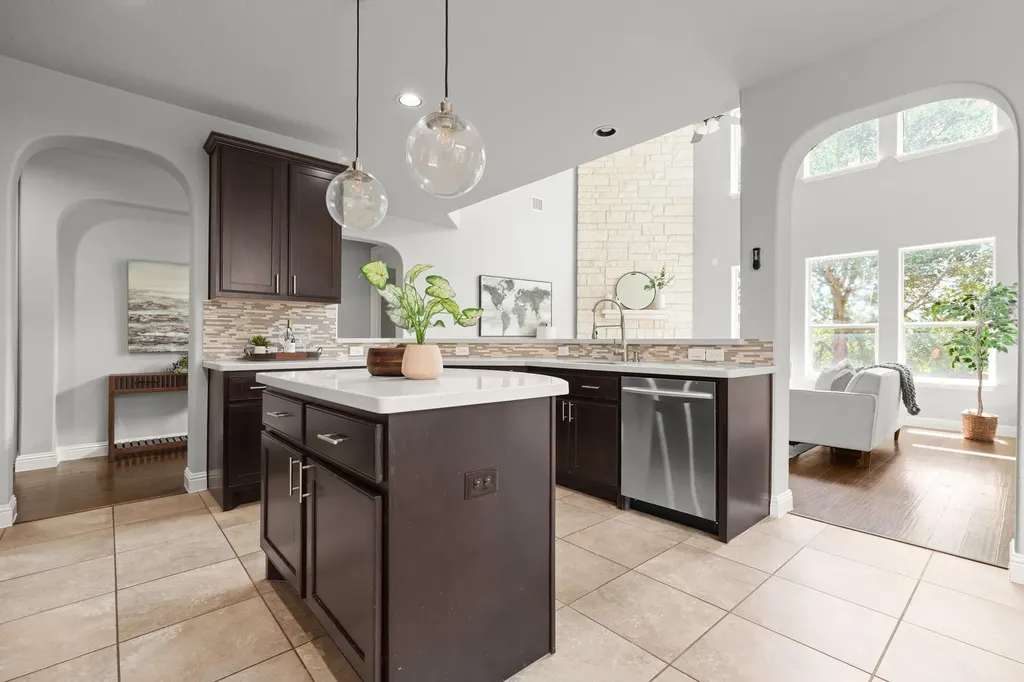 10624 Desert Willow Loop Austin TX 78748