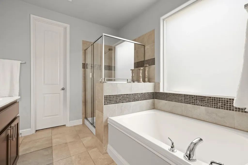 10624 Desert Willow Loop Austin TX 78748