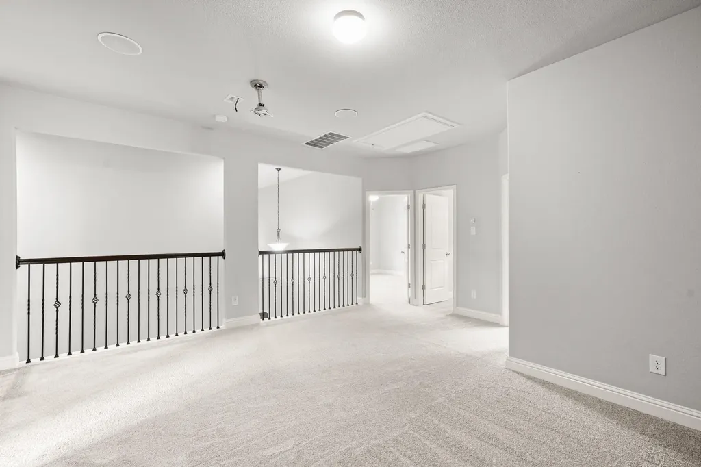 10624 Desert Willow Loop Austin TX 78748