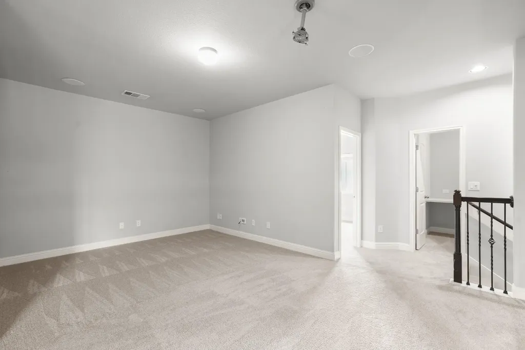 10624 Desert Willow Loop Austin TX 78748