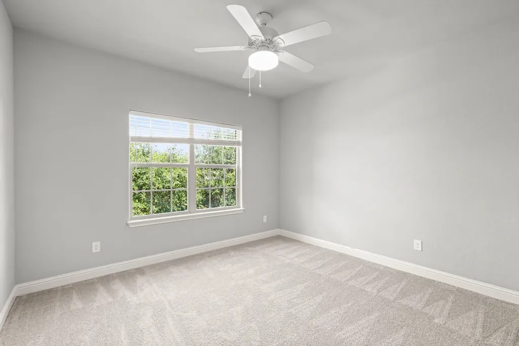 10624 Desert Willow Loop Austin TX 78748
