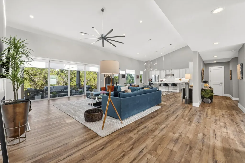 3501 Constitution Drive Lago Vista TX 78645