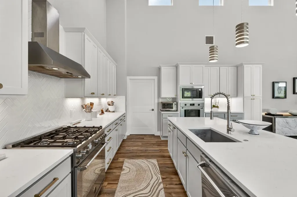 3501 Constitution Drive Lago Vista TX 78645
