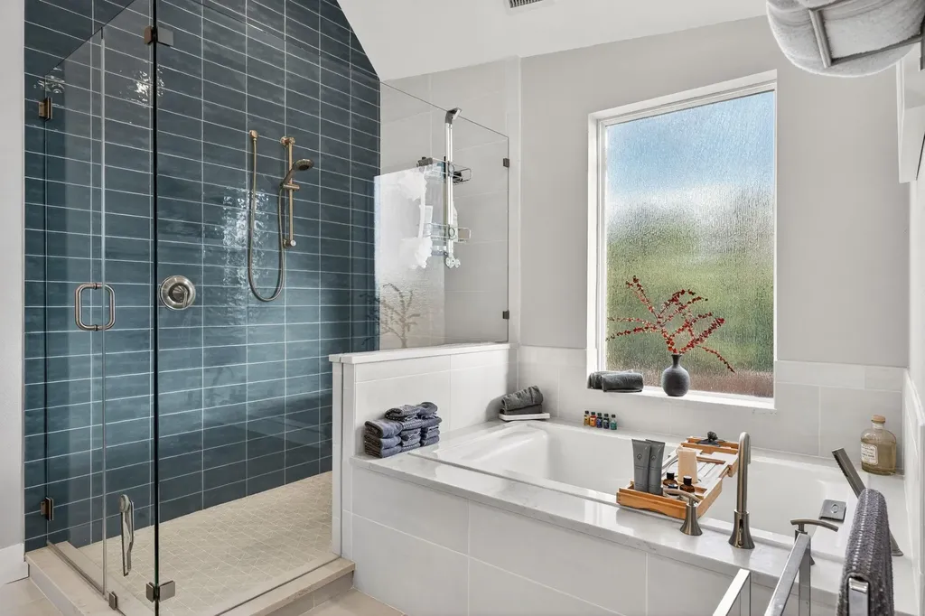 3501 Constitution Drive Lago Vista TX 78645