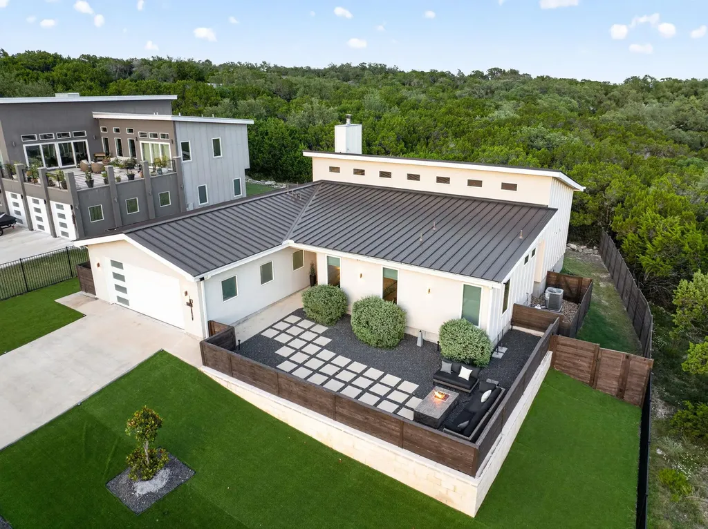 3501 Constitution Drive Lago Vista TX 78645