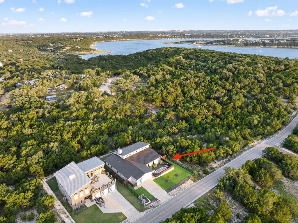 3501 Constitution Drive Lago Vista TX 78645