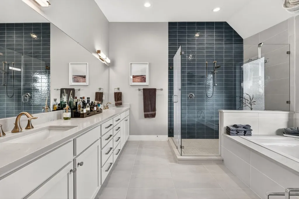3501 Constitution Drive Lago Vista TX 78645