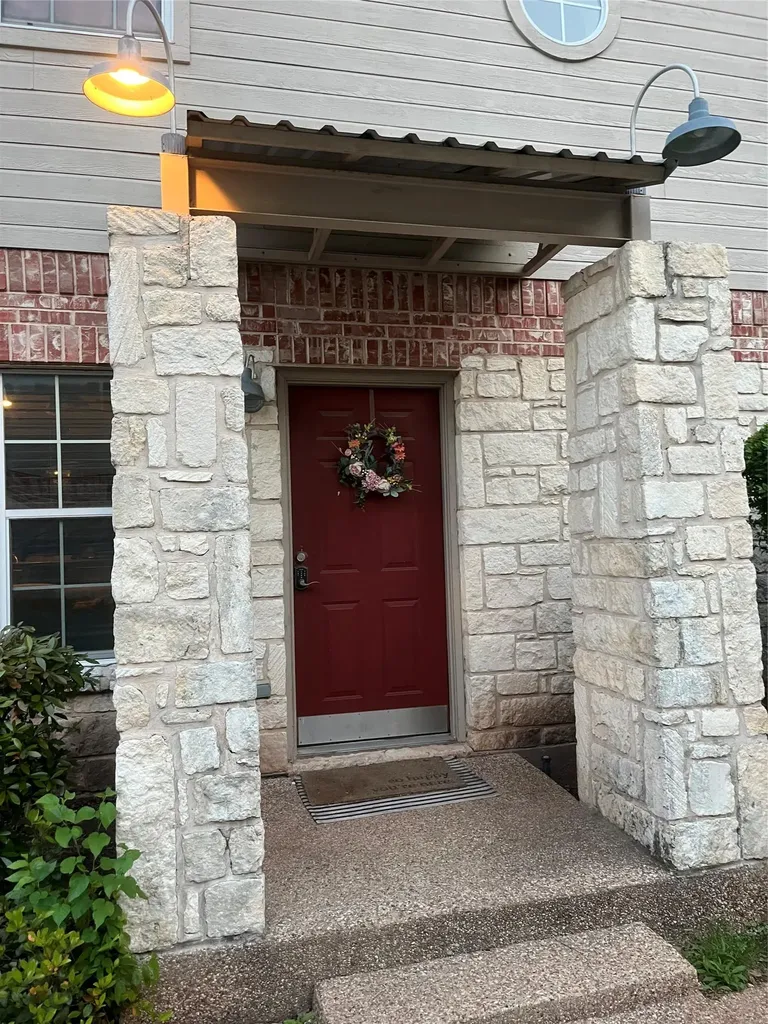 2101 S 7th Street Waco TX 76706