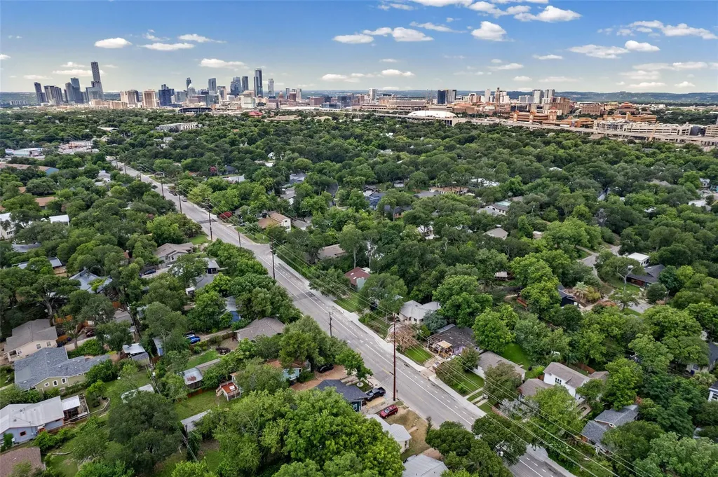 3302 Cherrywood Road Austin TX 78722