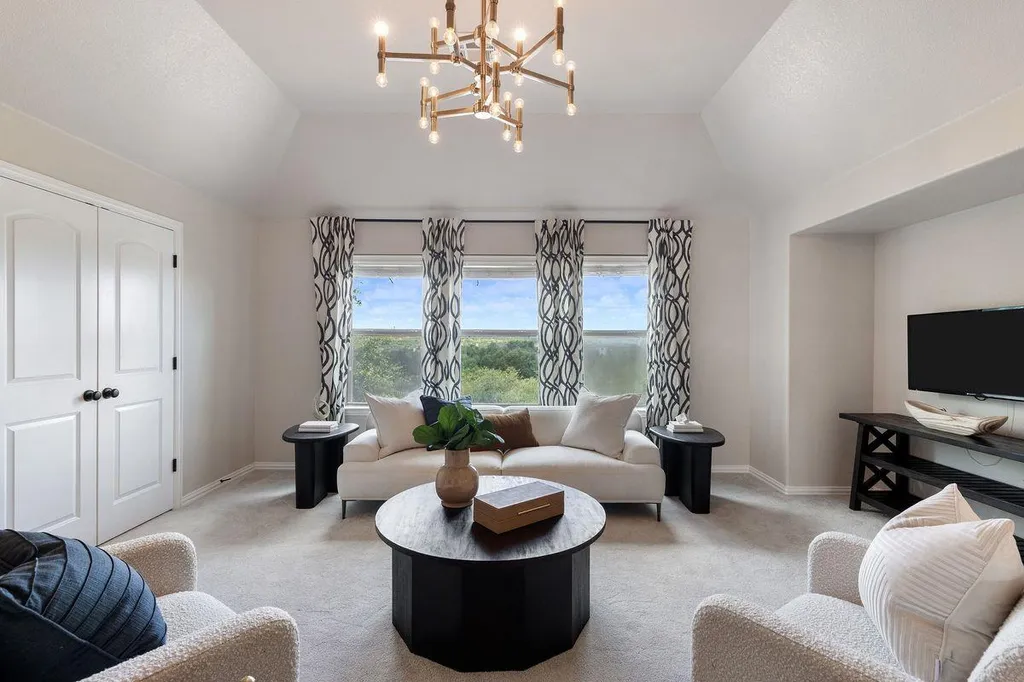 8804 Flycatcher Court Austin TX 78738